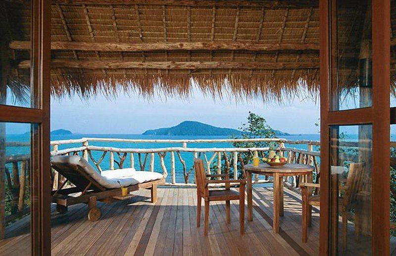 Lagoon Beach Villa with Pool Six senses