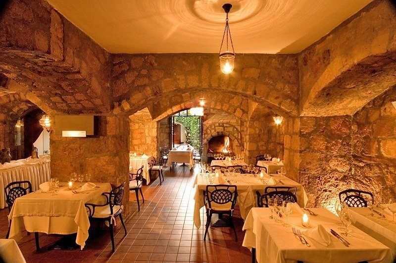 Alp pasa hotel. Alp Pasa Hotel 4 Турция Анталия. Alp Pasa Hotel Калеичи. Alp Pasa Hotel пожар. Fines Hotel Alps.
