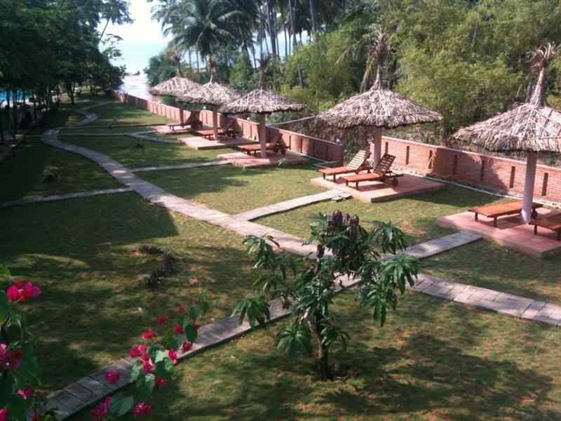 Canary beach resort вьетнам